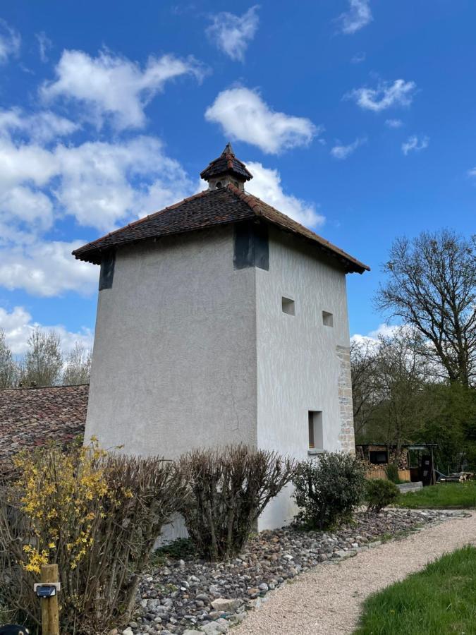 Le Moulin De Saint-Julien Bed and Breakfast Buitenkant foto